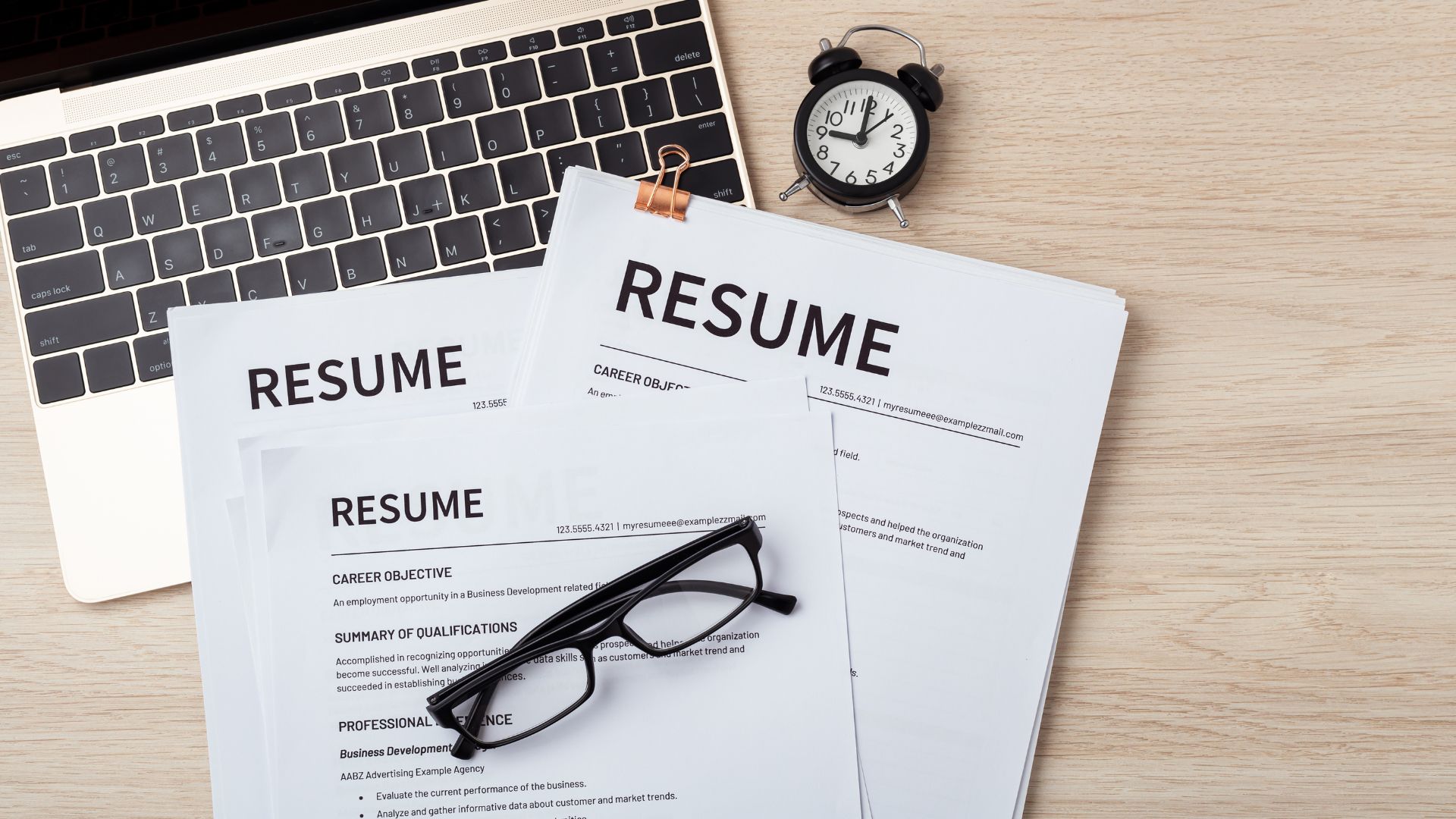 Why Every Job Seeker in 2025 Needs an AI-Powered Resume